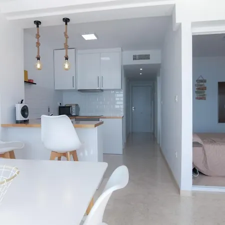 Luminoso En Primera Linea De Playa Appartement Benidorm