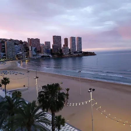 아파트 Luminoso En Primera Linea De Playa